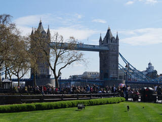 London Tower Bridge marathon