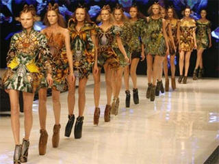 Paris fashion week runway live